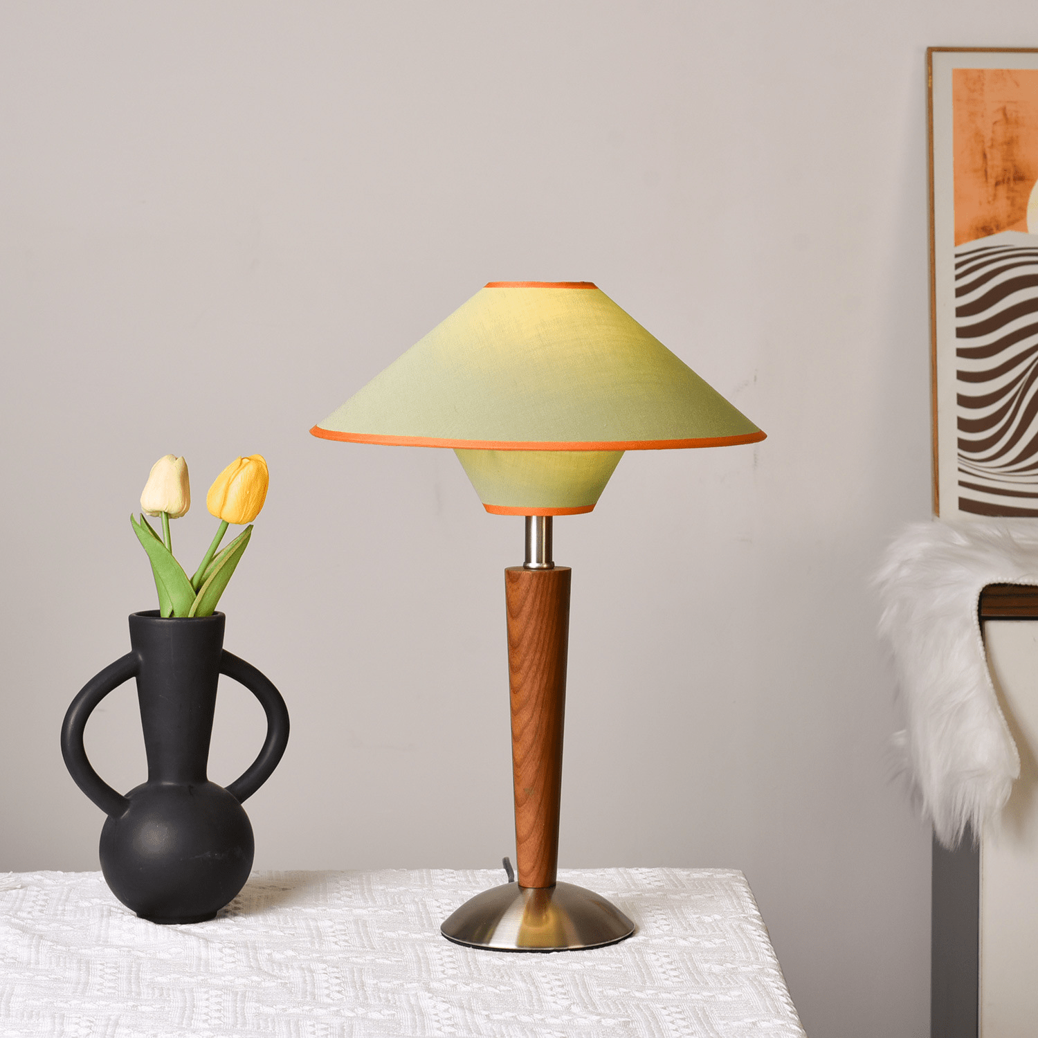 Wooden Stem Classic Table Lamp
