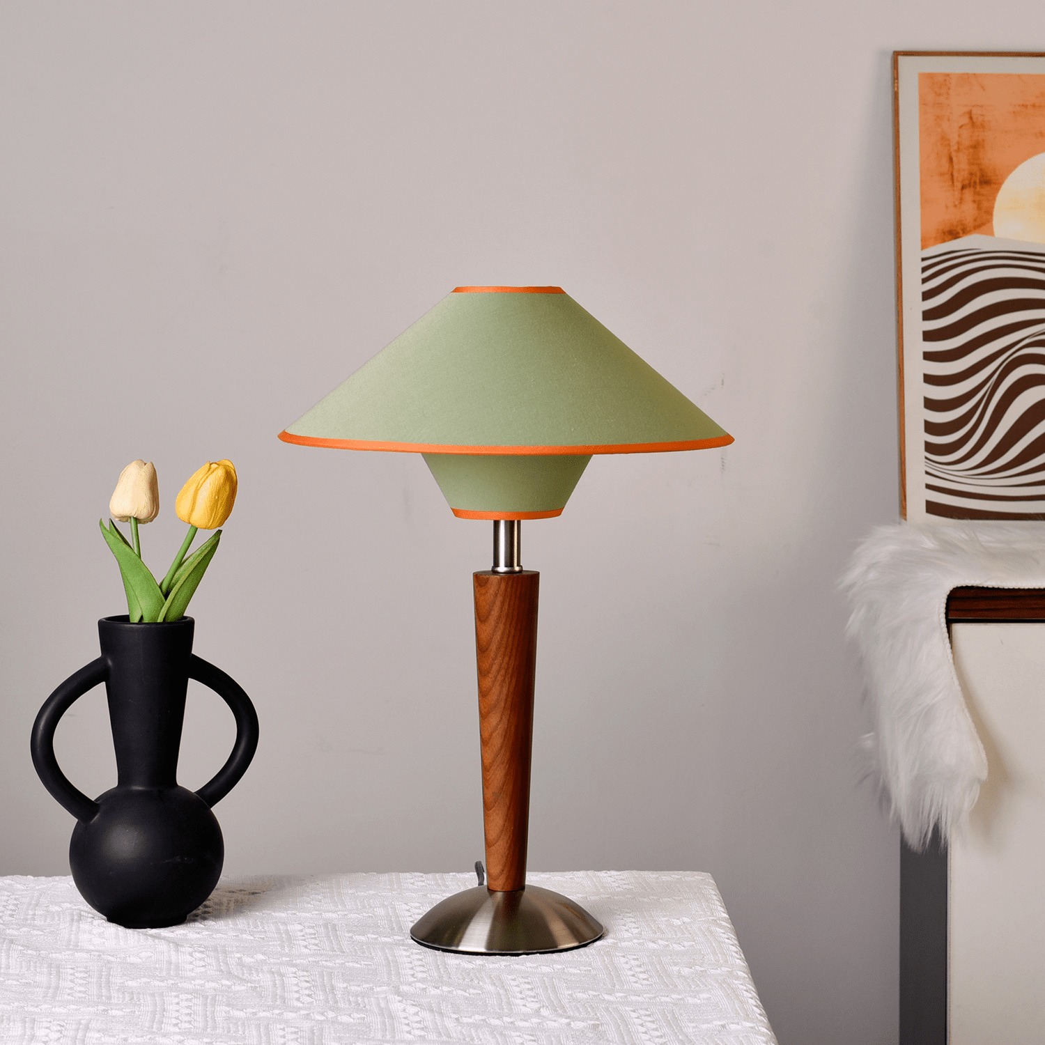 Wooden Stem Classic Table Lamp