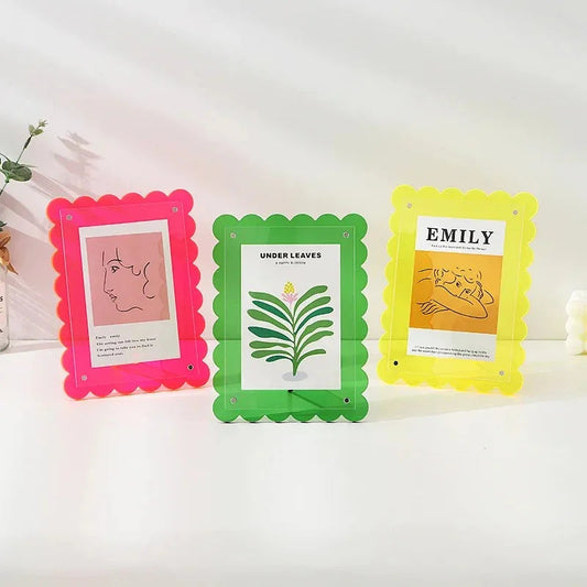 Floating Acrylic Thick-Edge Display Photo Frame