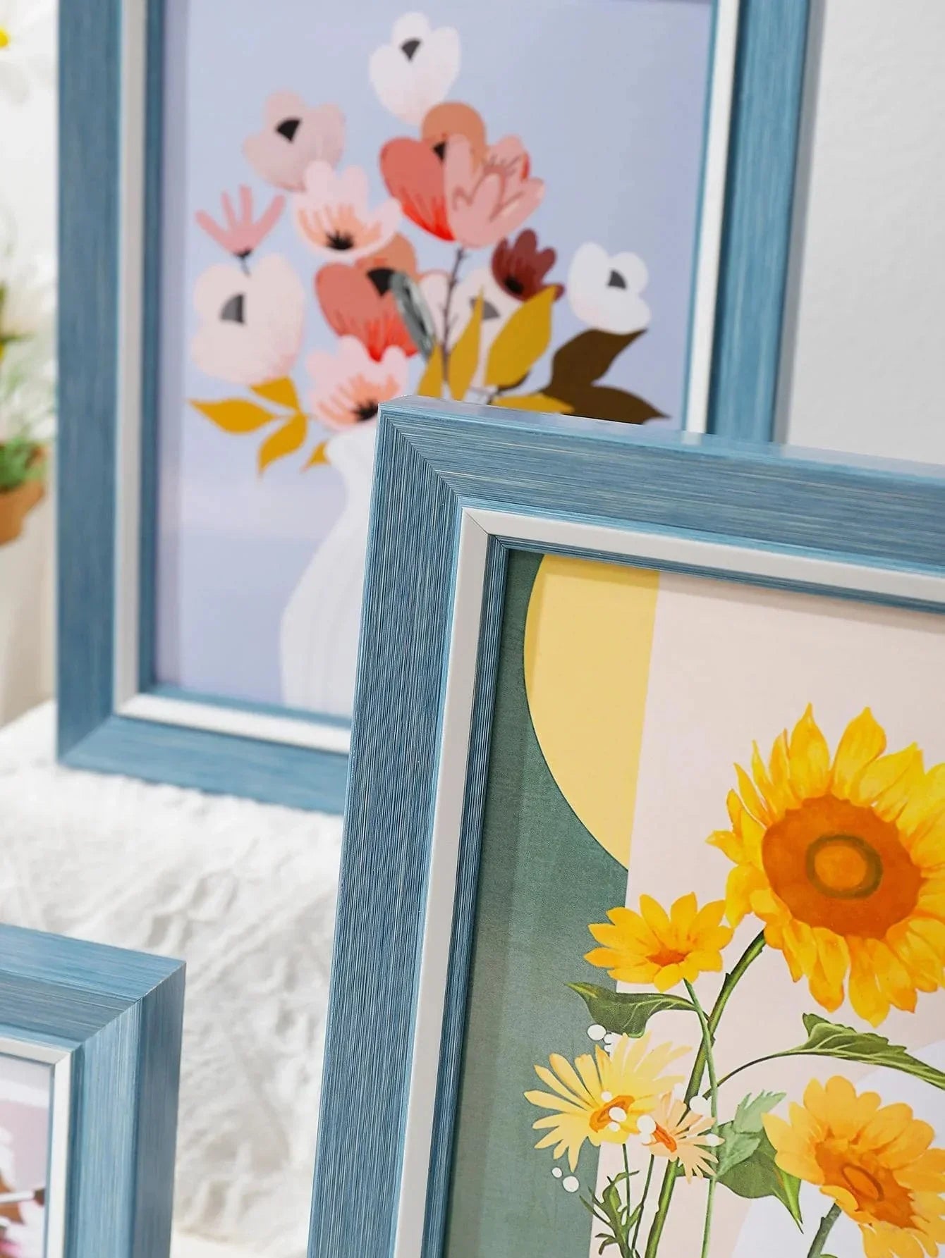 Floating Acrylic Panel Display Photo Frame