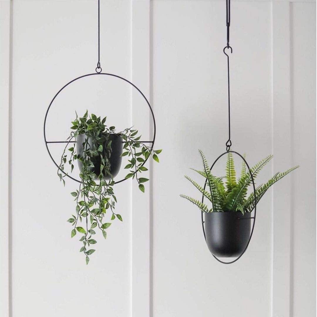 Metal Hanging Plant Planter
