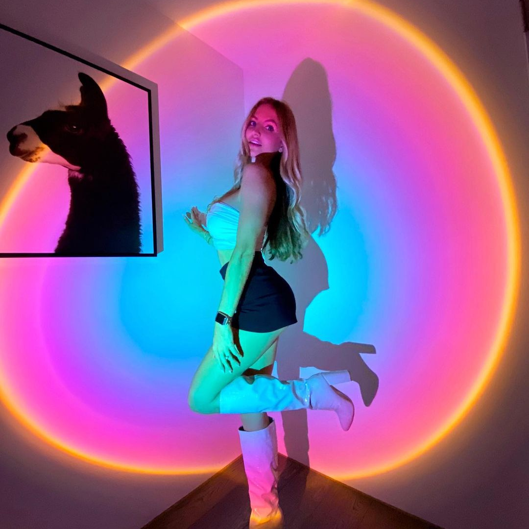 Sunset Glow Projection LED Table Lamp