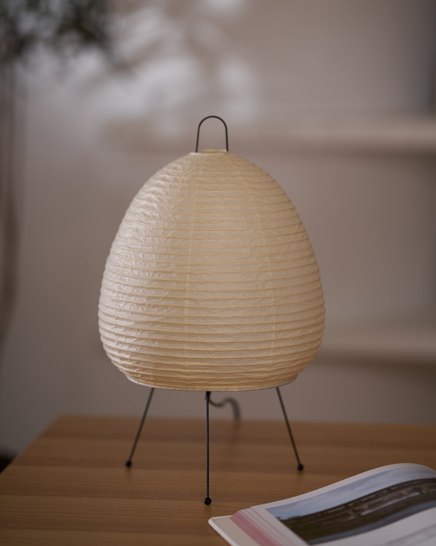 Akari Paper Silhouette Table Lamp