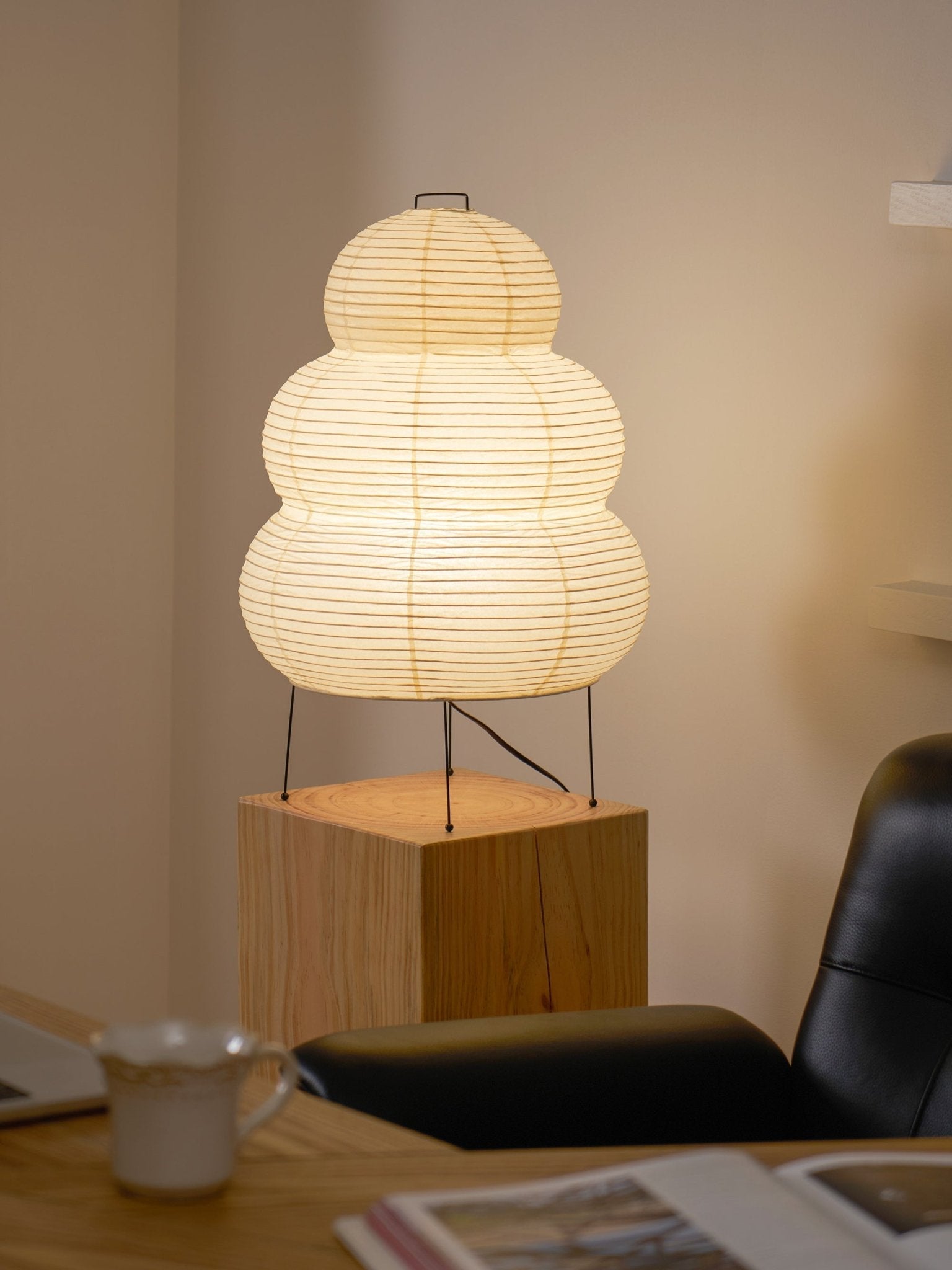 Akari Paper Silhouette Table Lamp