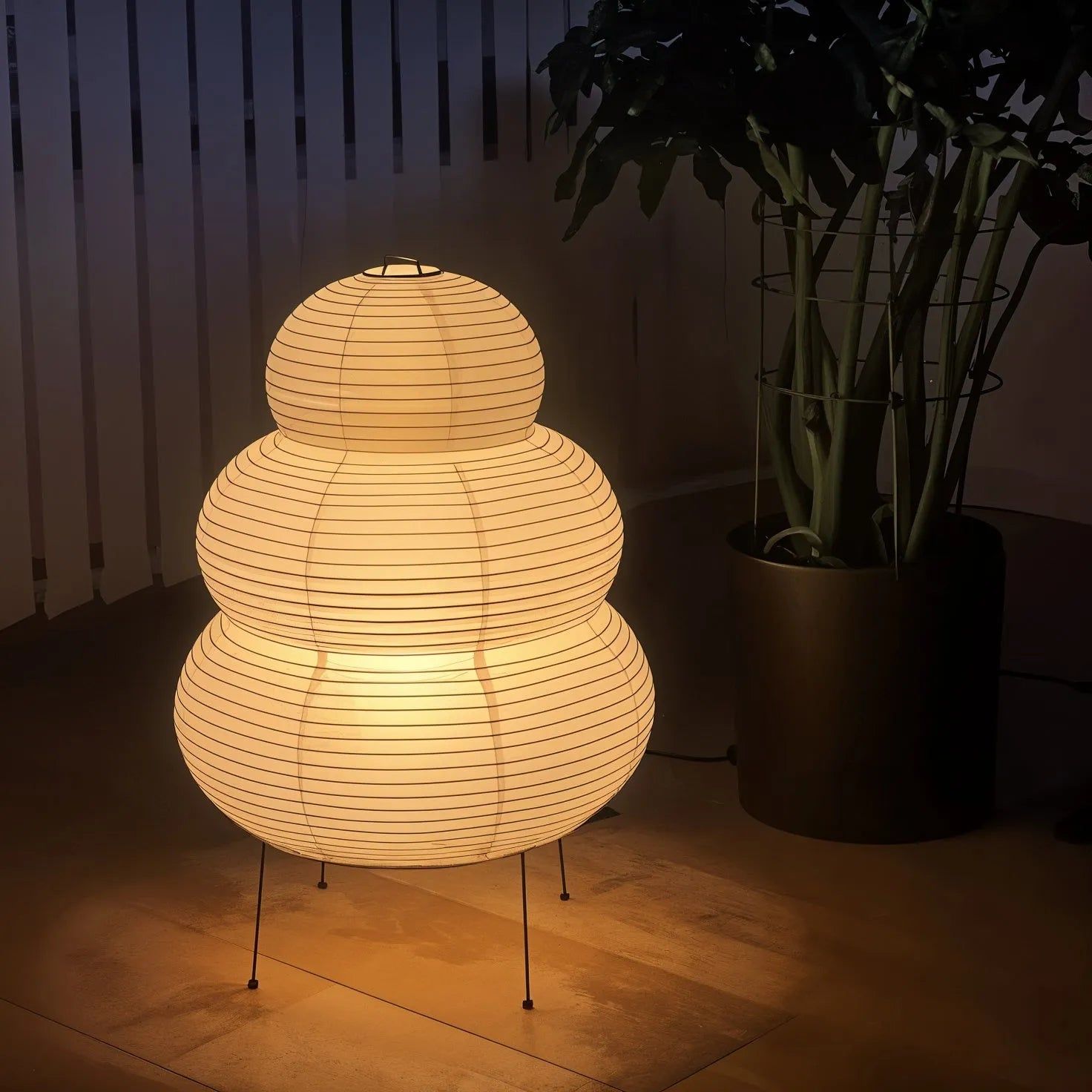 Akari Paper Silhouette Table Lamp