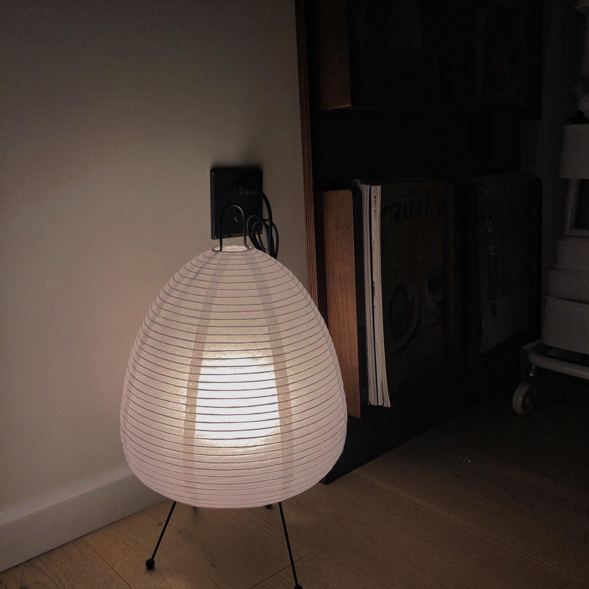 Akari Paper Silhouette Table Lamp