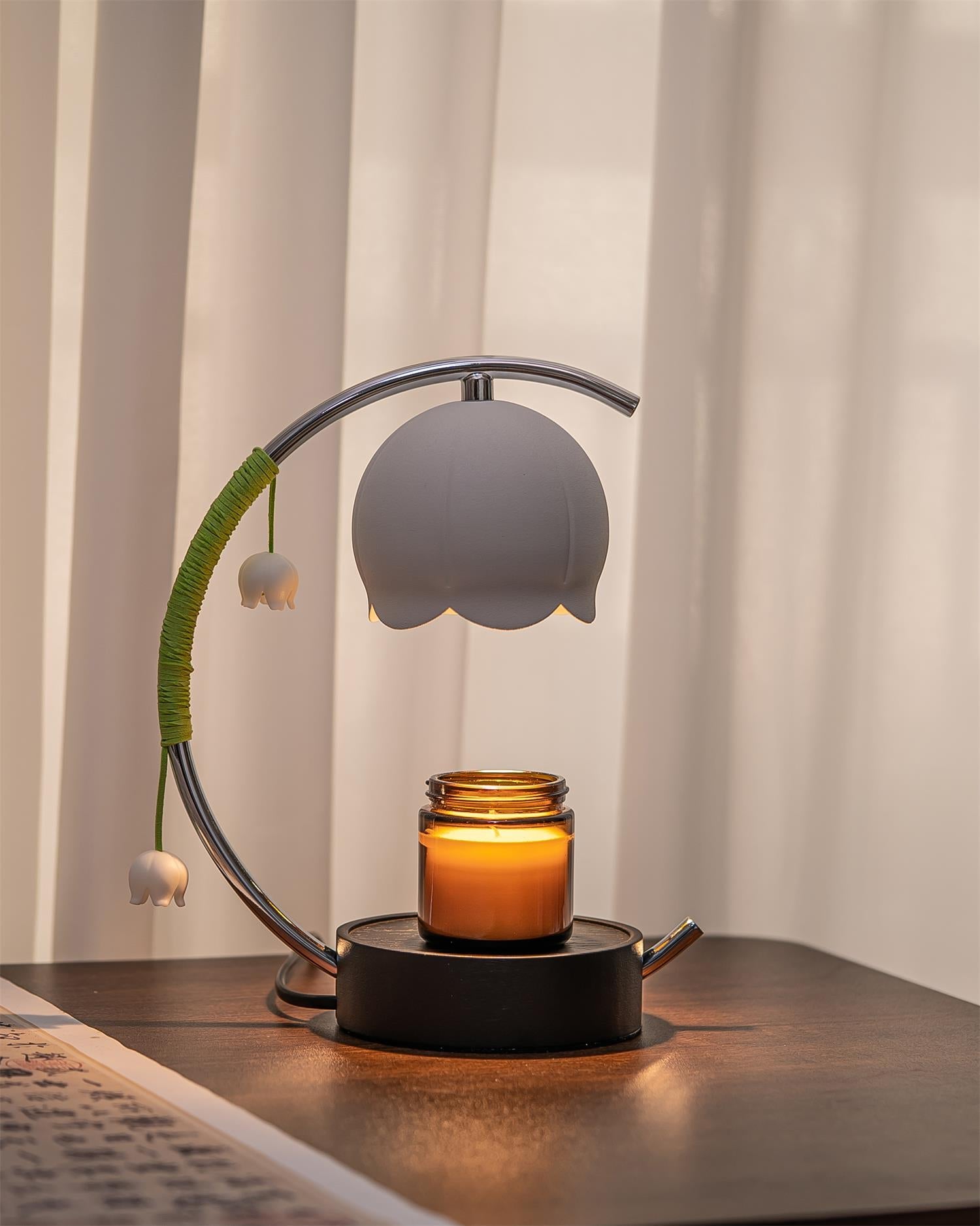 Minimal Arc Base Candle Warmer Lamp