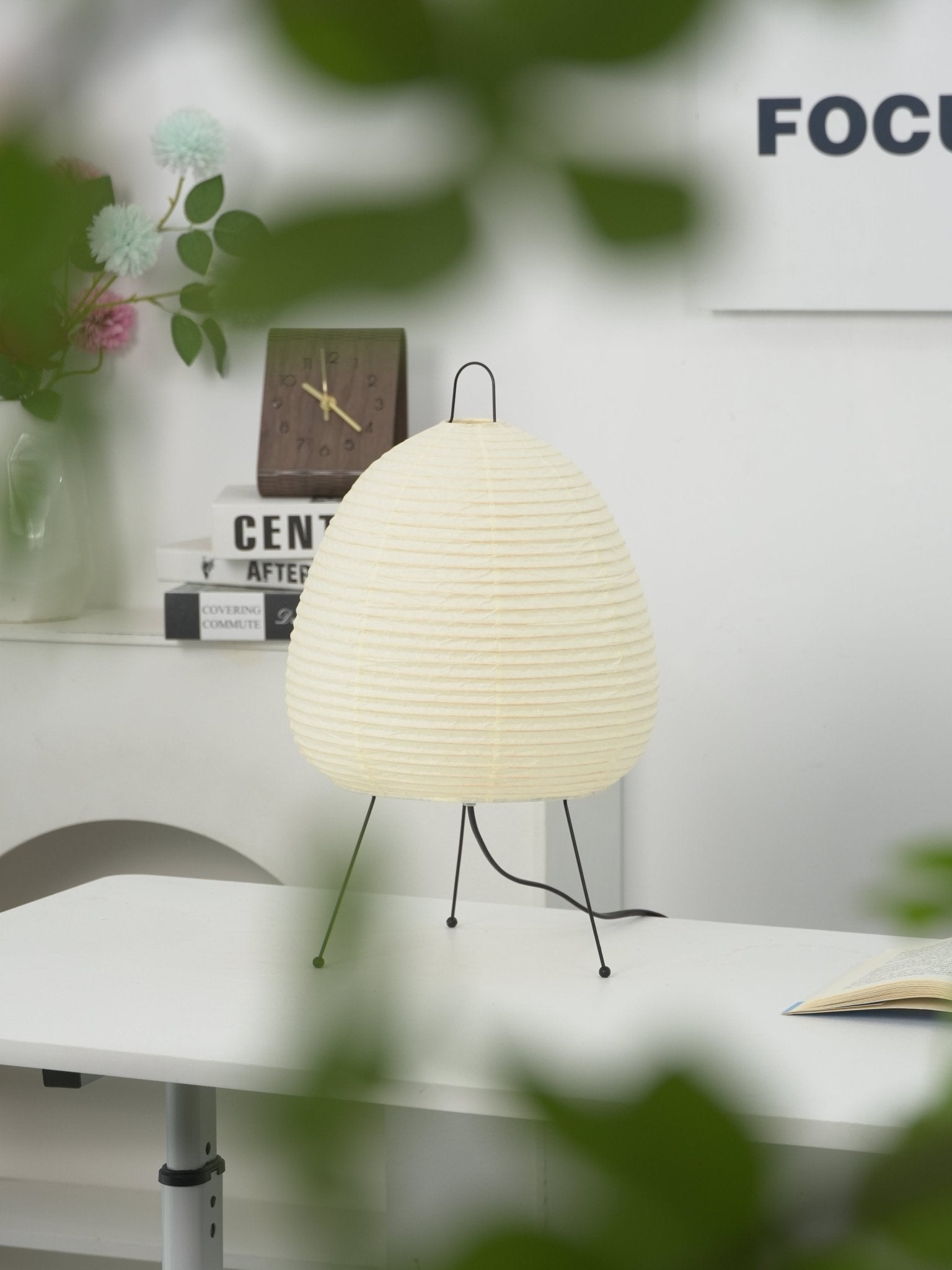 Akari Paper Silhouette Table Lamp