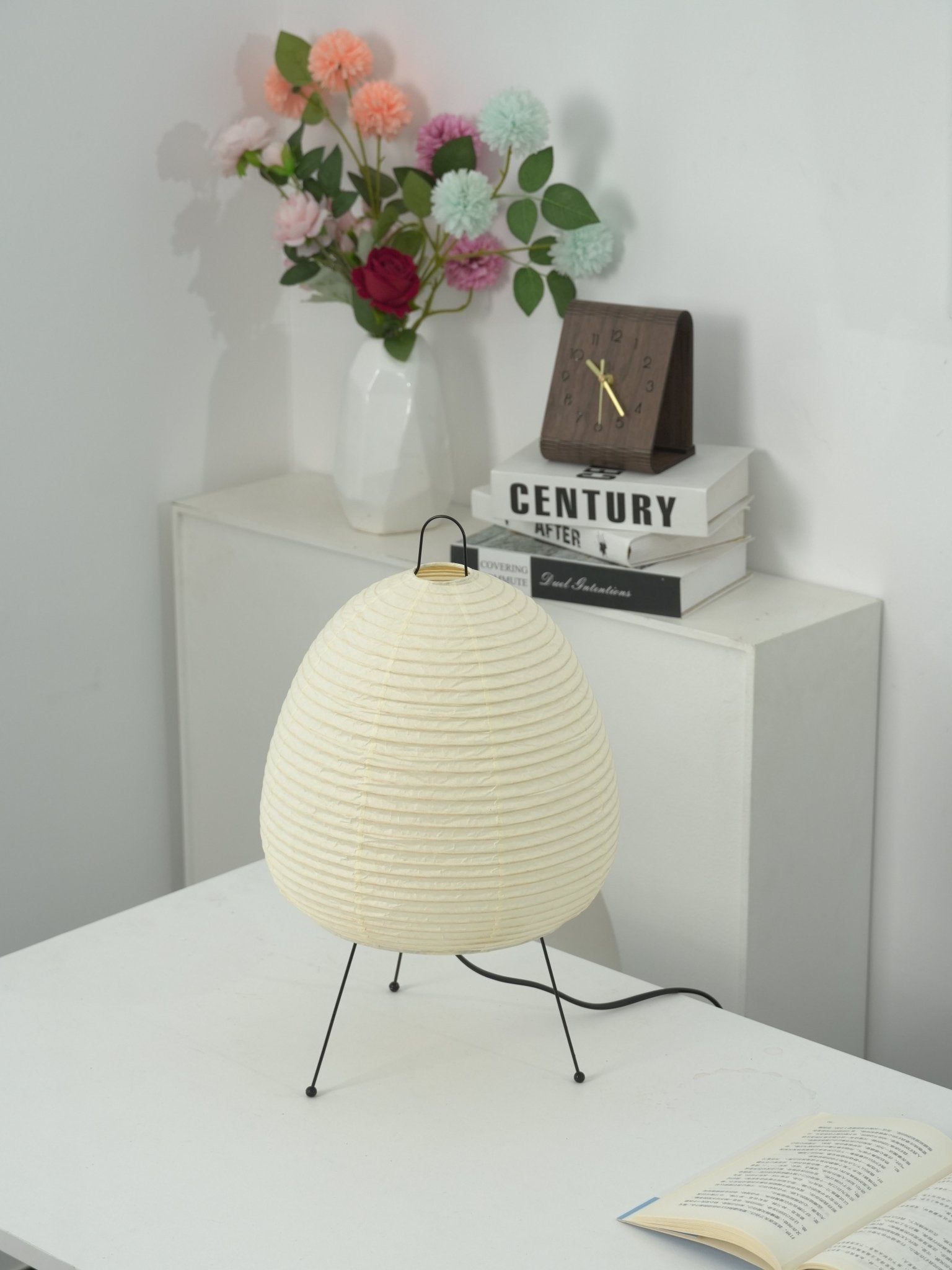 Akari Paper Silhouette Table Lamp