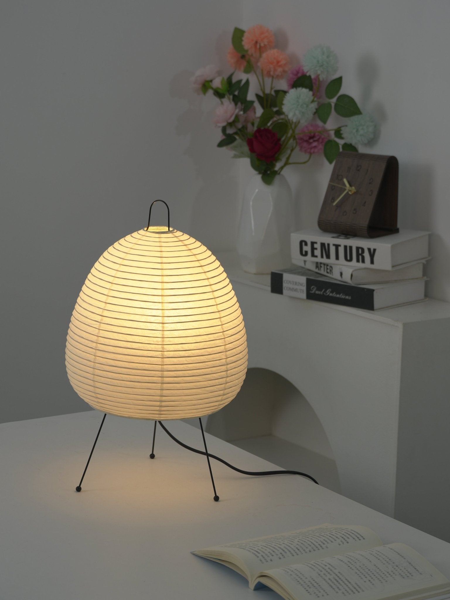 Akari Paper Silhouette Table Lamp
