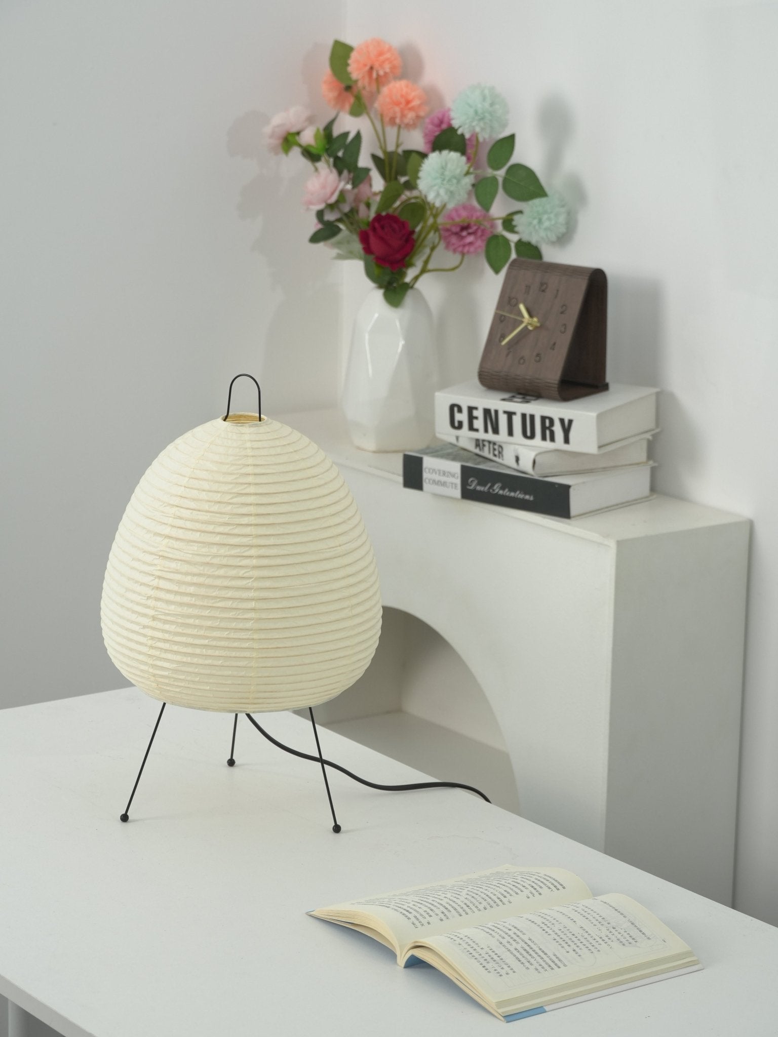Akari Paper Silhouette Table Lamp