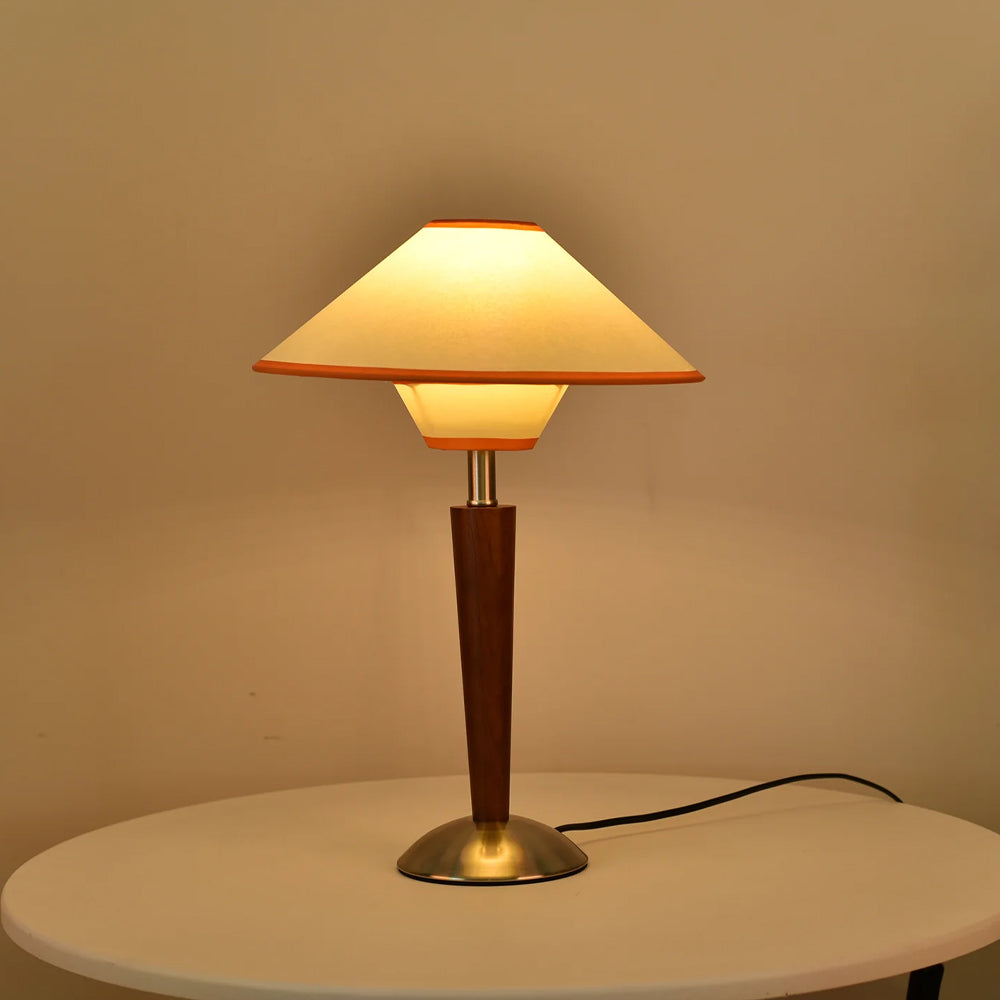 Retro Wooden Table Lamp - Classic Design