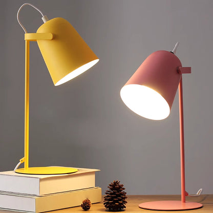 Macaron Color Iron Table Lamp