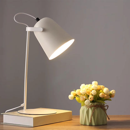 Macaron Color Iron Table Lamp