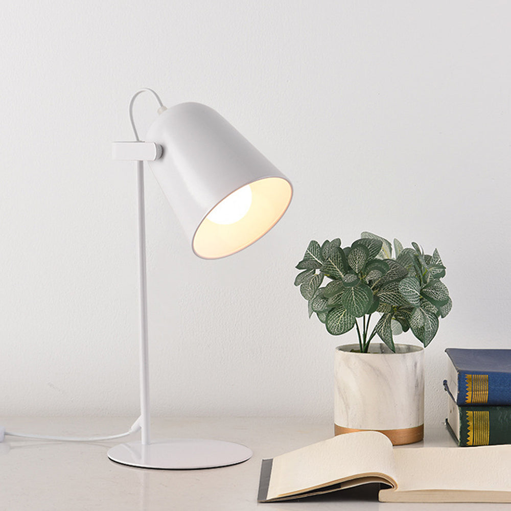 Macaron Color Iron Table Lamp