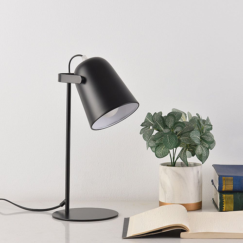 Macaron Color Iron Table Lamp
