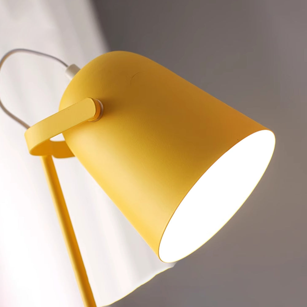 Macaron Color Iron Table Lamp
