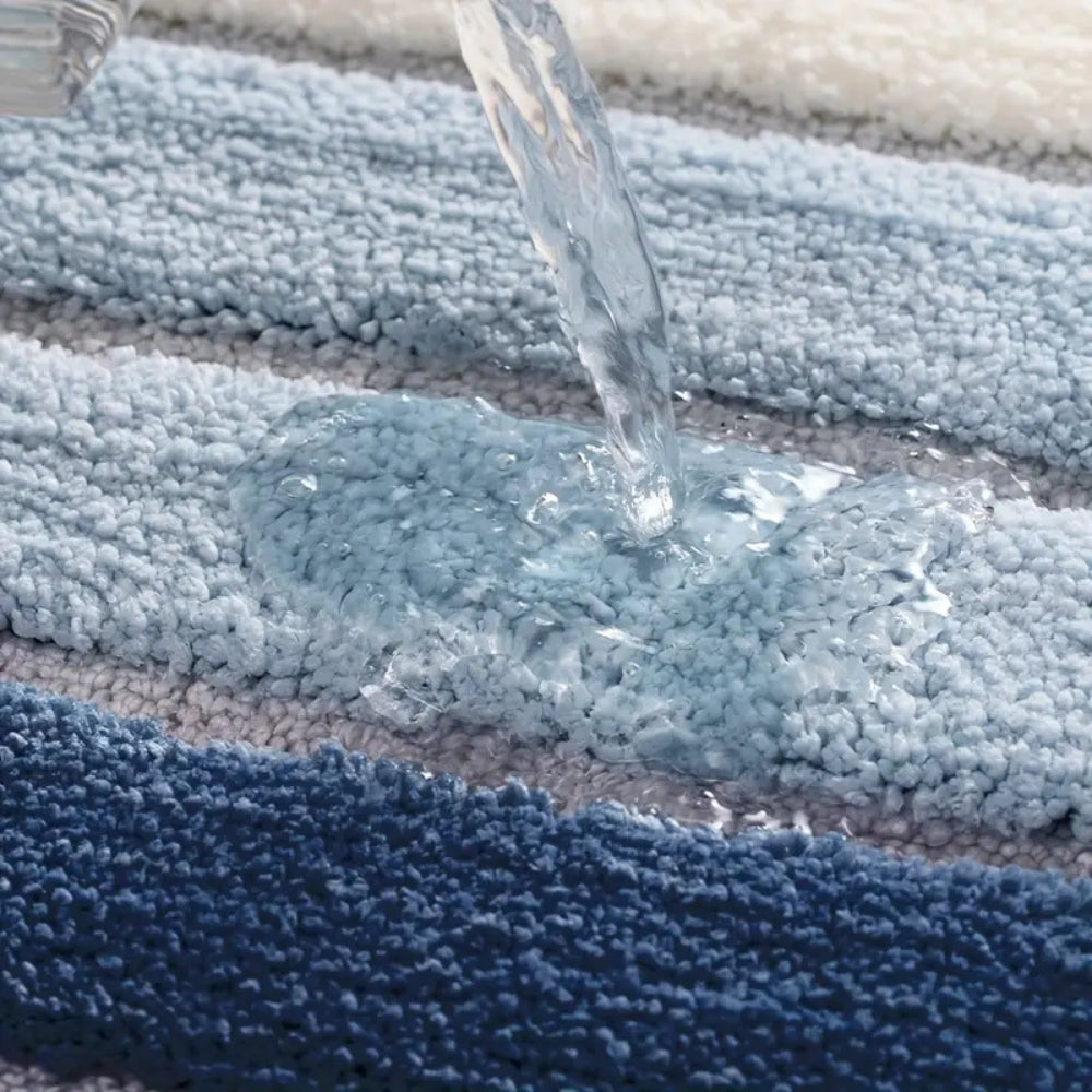 Lumiere | Non-Slip Bath Mat – Striped Absorbent Microfiber Design 6