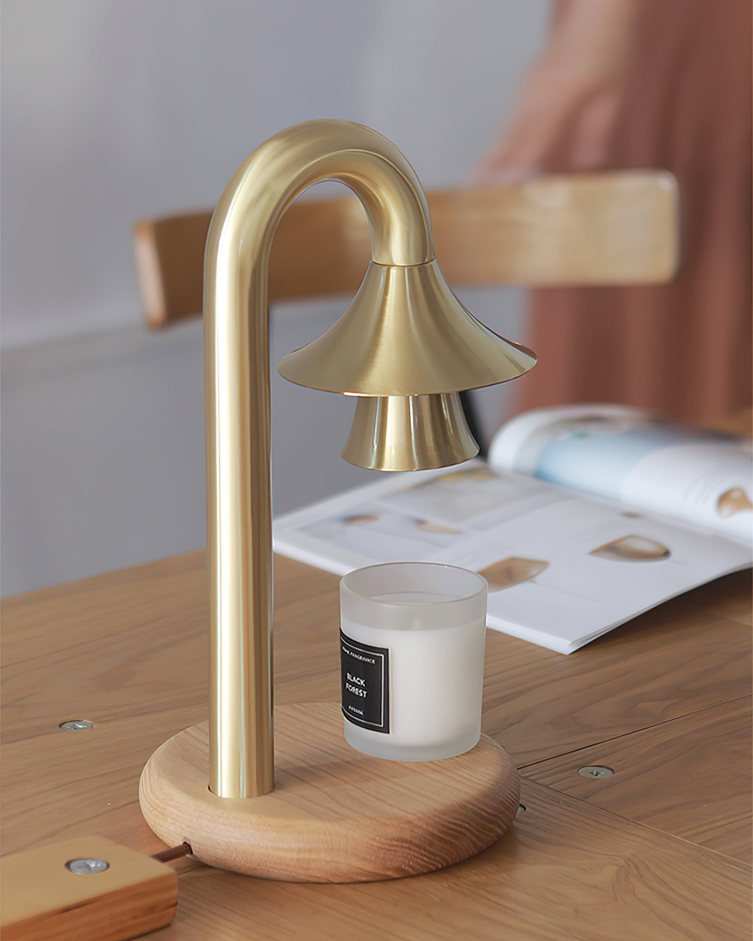 Classic Hook Arm Candle Warmer Lamp