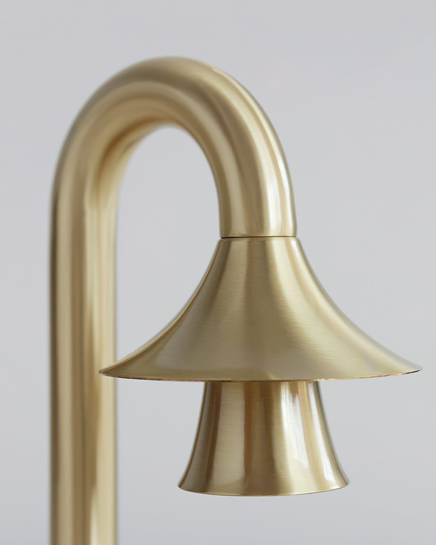 Classic Hook Arm Candle Warmer Lamp