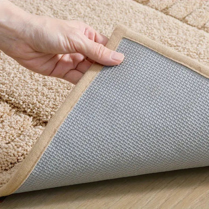 Minimalist Stripe | Non-Slip Bath Mat – Soft Flocking Material 4