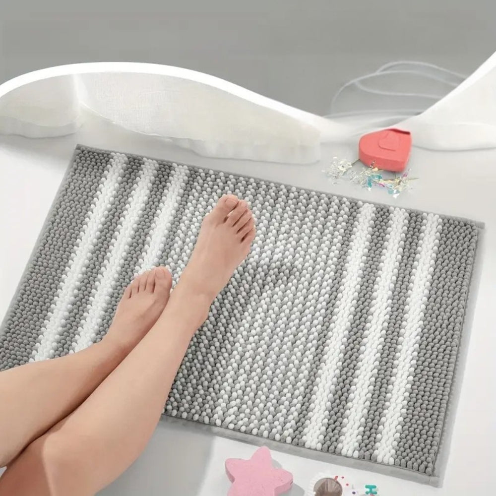 PebbleKnit | Non-Slip Bath Mat – Ultra-Absorbent Chenille Stripes 3