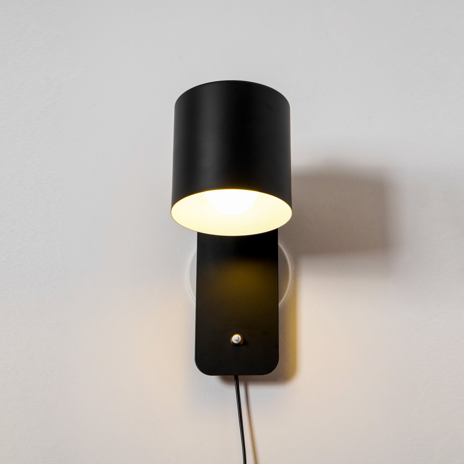 Plug-In Adjustable Cylinder Wall Light