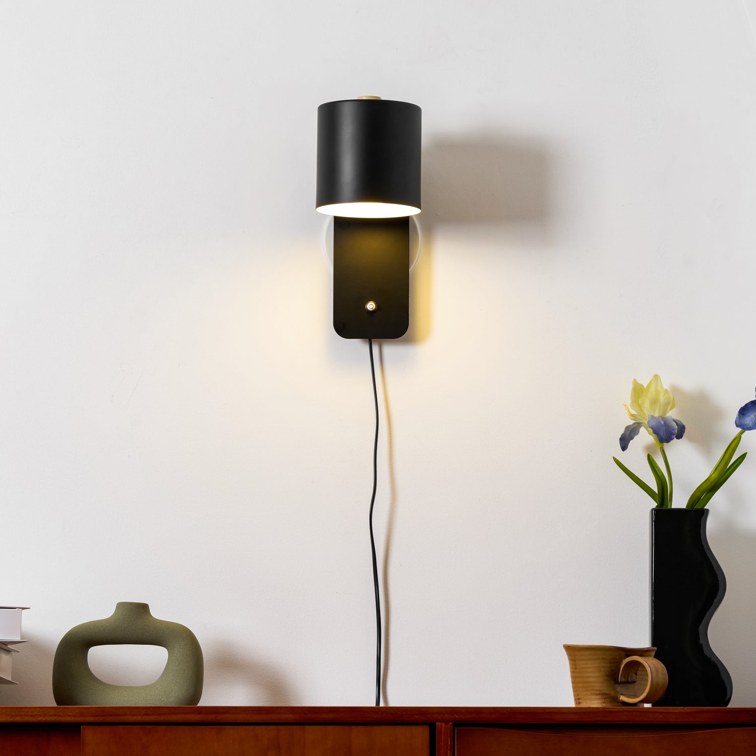 Plug-In Adjustable Cylinder Wall Light