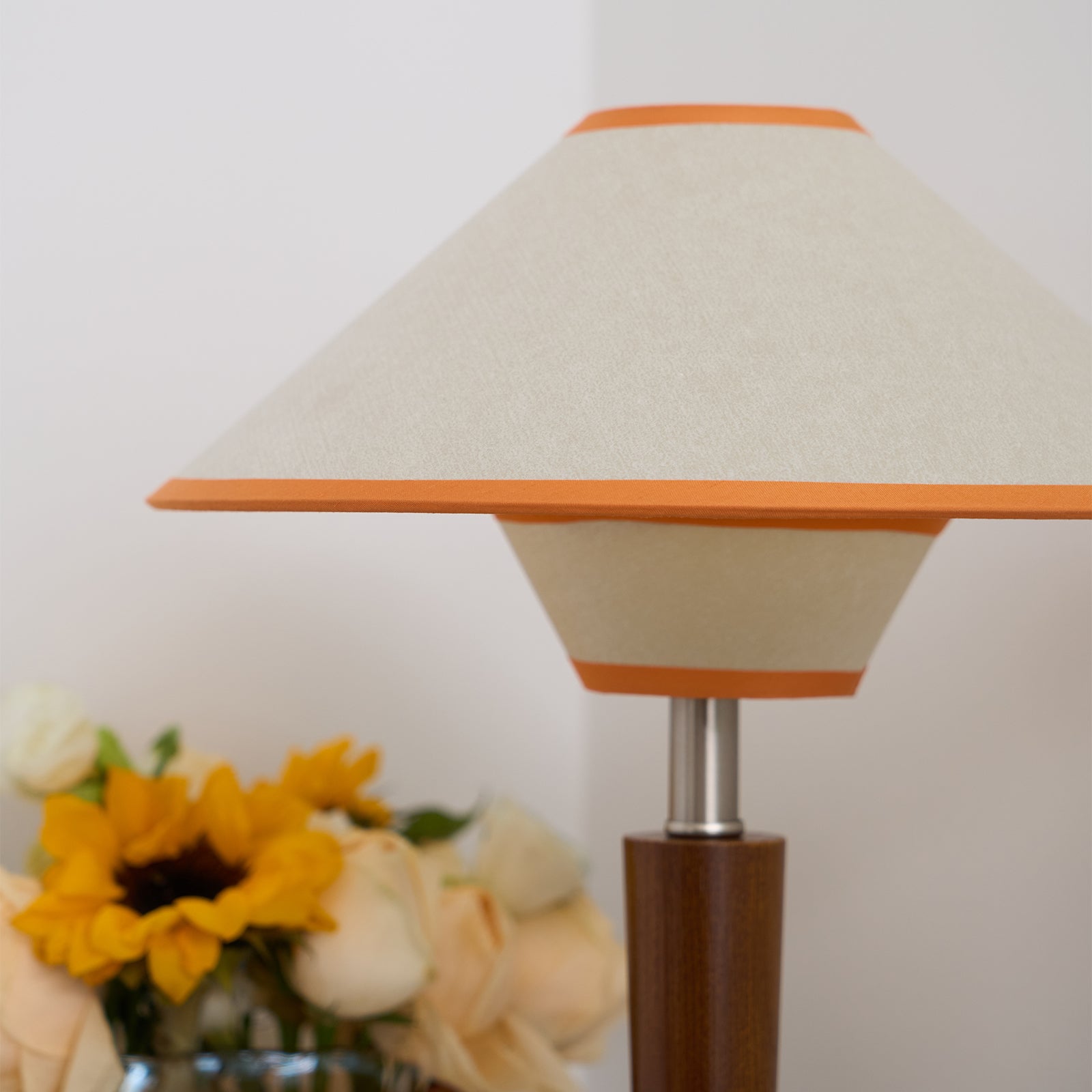 Wooden Stem Classic Table Lamp