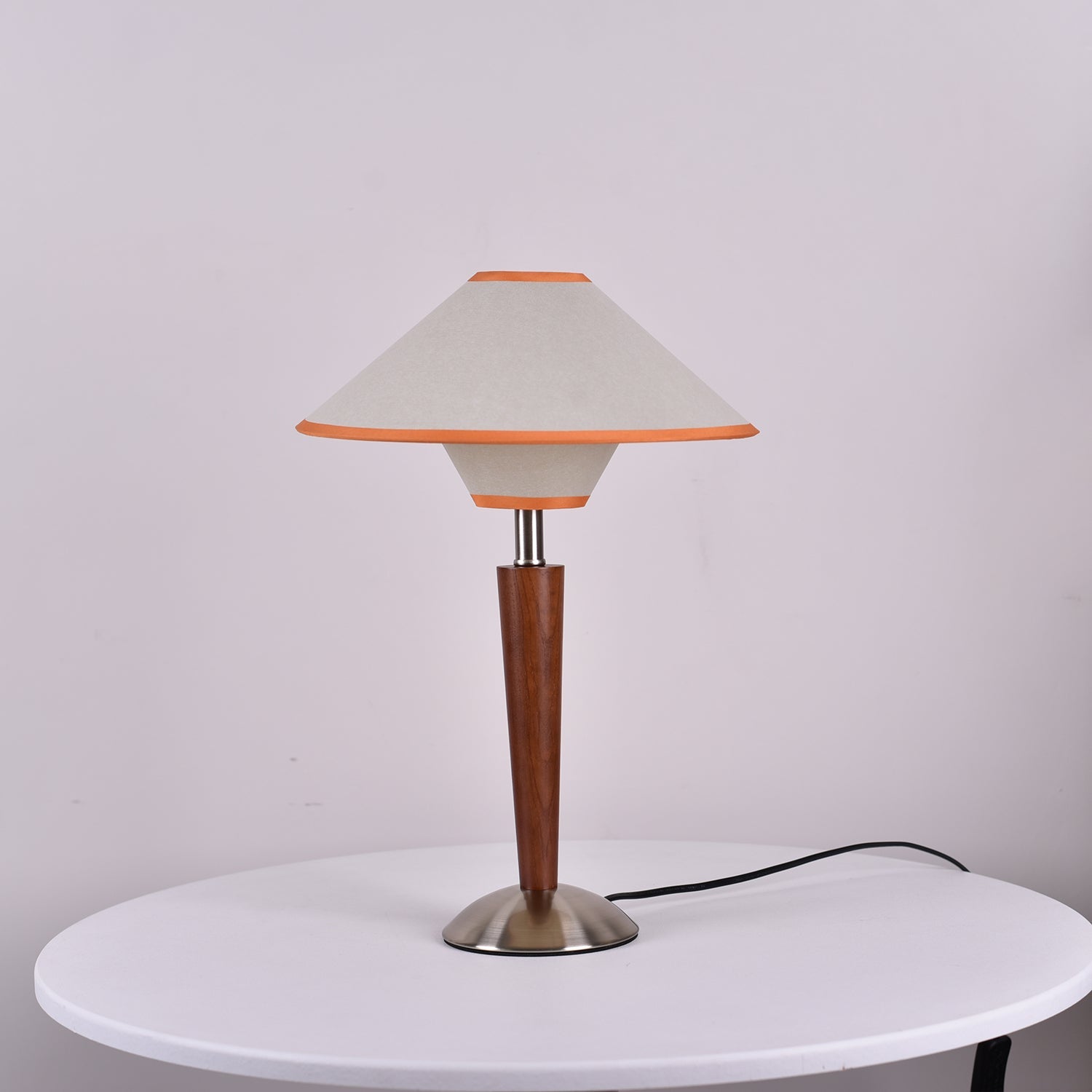 Wooden Stem Classic Table Lamp