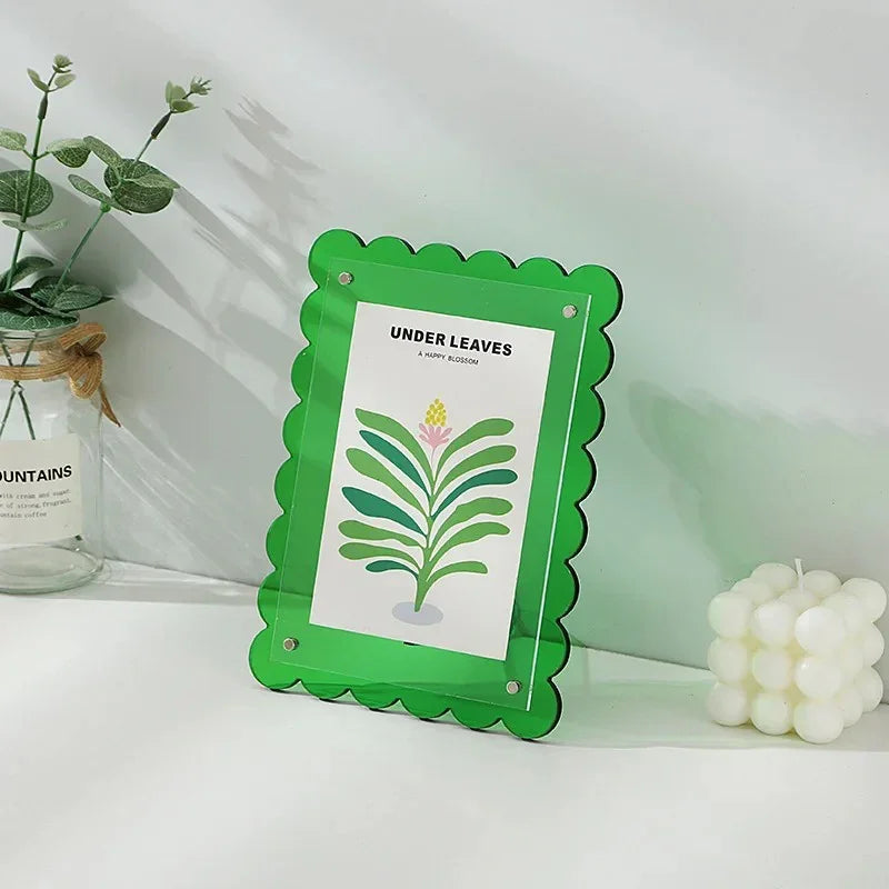 Floating Acrylic Thick-Edge Display Photo Frame