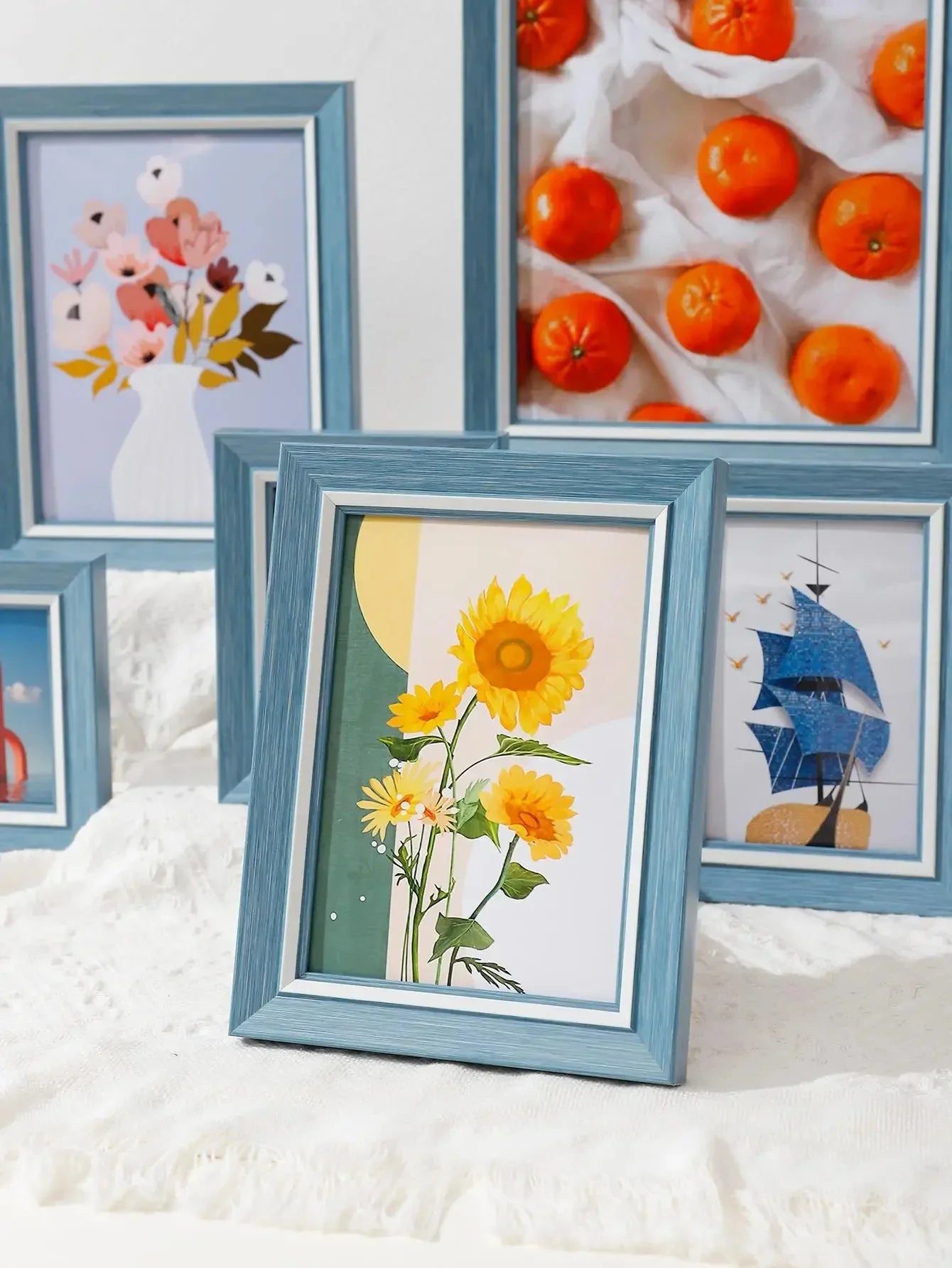 Floating Acrylic Panel Display Photo Frame