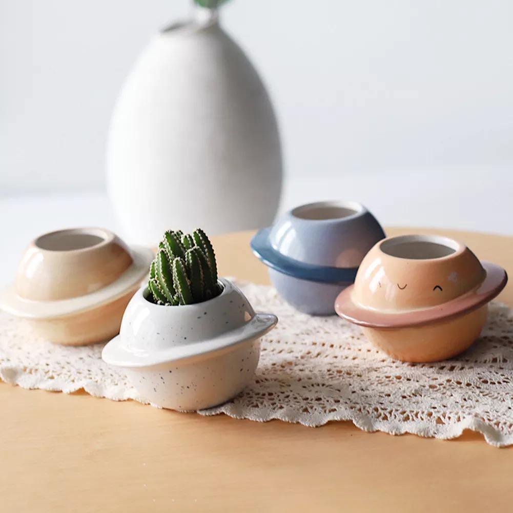 Round Minimal Ceramic Planter Pot