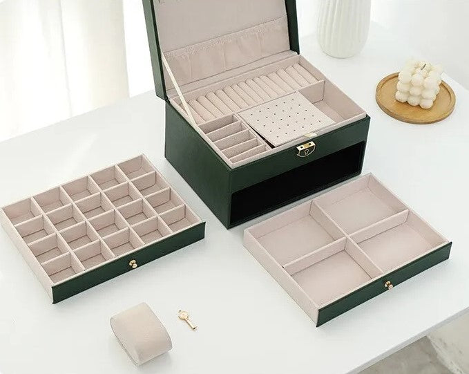 Jewellery box with multiple layers and velvet interior – Maeva-Dark green-State of Style