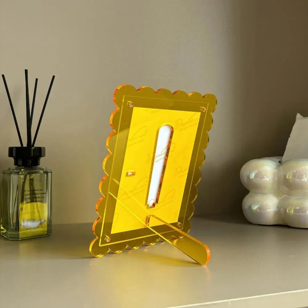 Floating Acrylic Thick-Edge Display Photo Frame